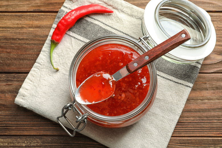 Hot sauces and other.  How to make hot sauce, relishes, Chilli flakes, BBQ rubs, Chilli powders, Chilli oils, Chilli vinegars