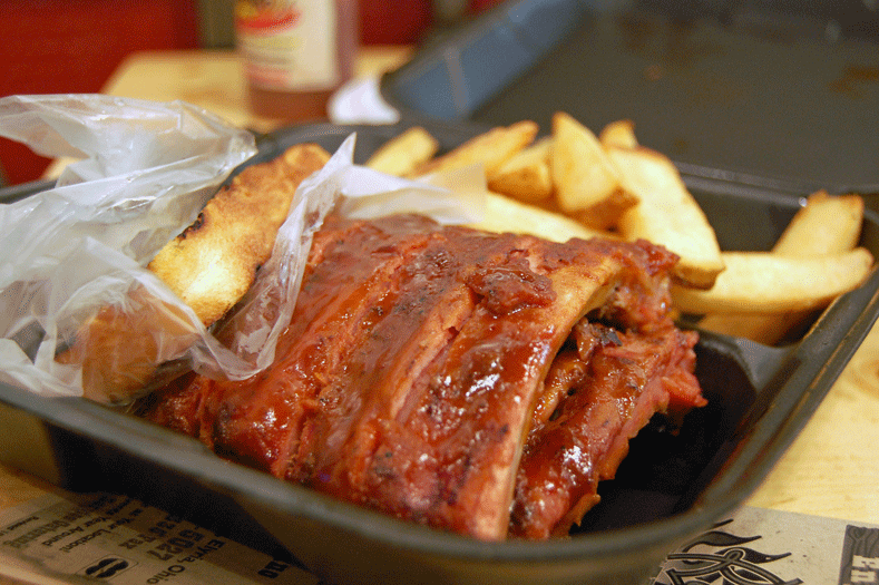 Spare ribs with a sweet Chilli marinade